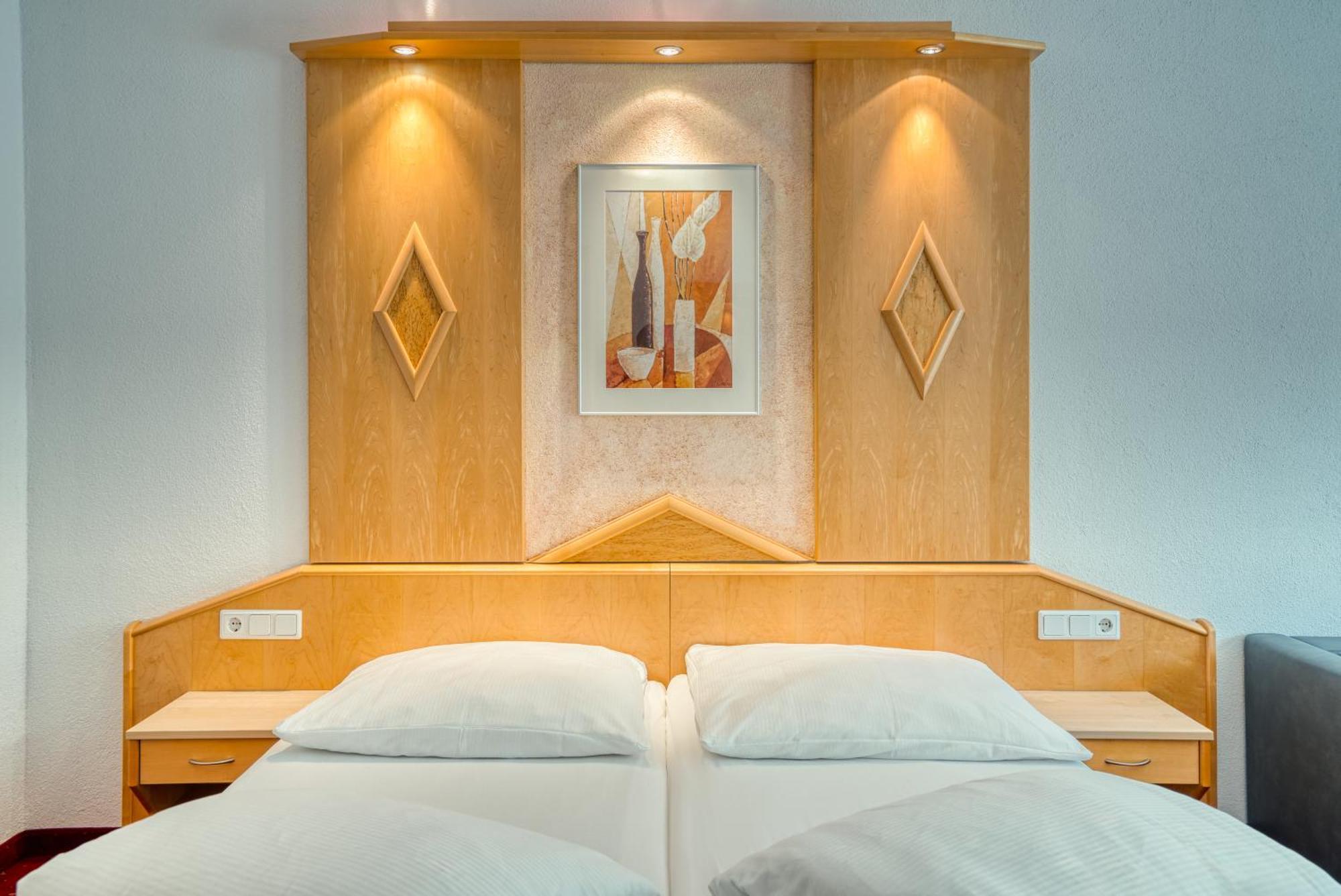 Hotel Alpen-Royal Jerzens Dış mekan fotoğraf