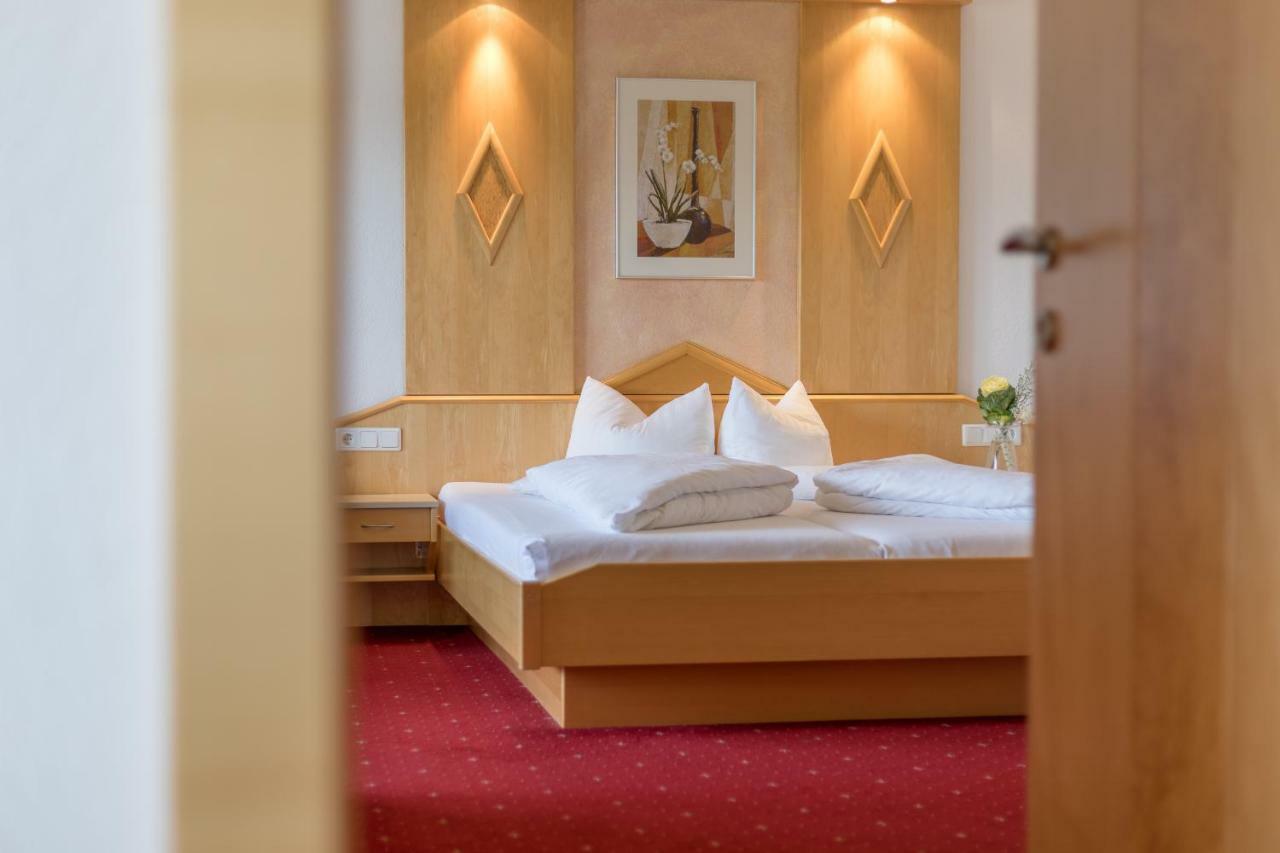 Hotel Alpen-Royal Jerzens Dış mekan fotoğraf